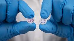 نقش استفاده از تک دوز LSD در کنترل اضطراب اجتماعی