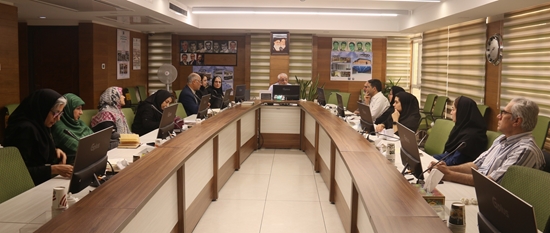 ارزیابی عملکرد و چالش‌های داروخانه بیمارستان شریعتی 